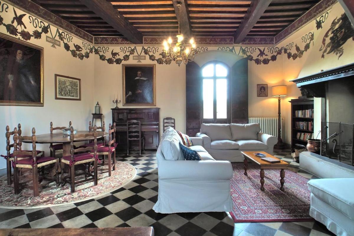Апарт отель Castello Di Montalto Кастельнуово-Берарденга Экстерьер фото