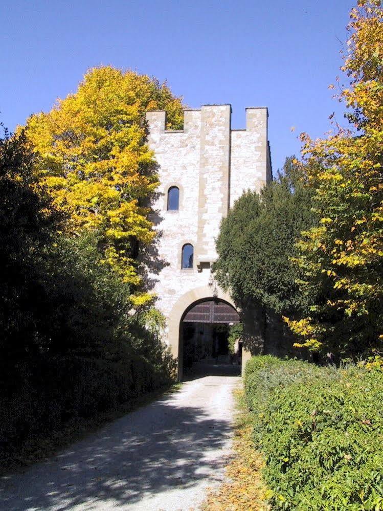Апарт отель Castello Di Montalto Кастельнуово-Берарденга Экстерьер фото