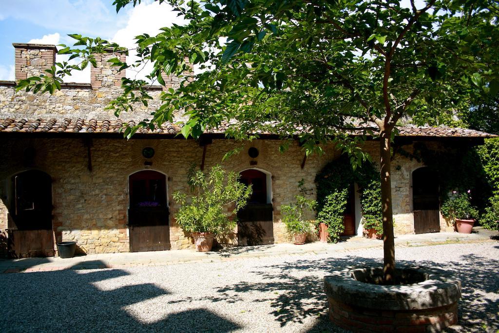 Апарт отель Castello Di Montalto Кастельнуово-Берарденга Экстерьер фото